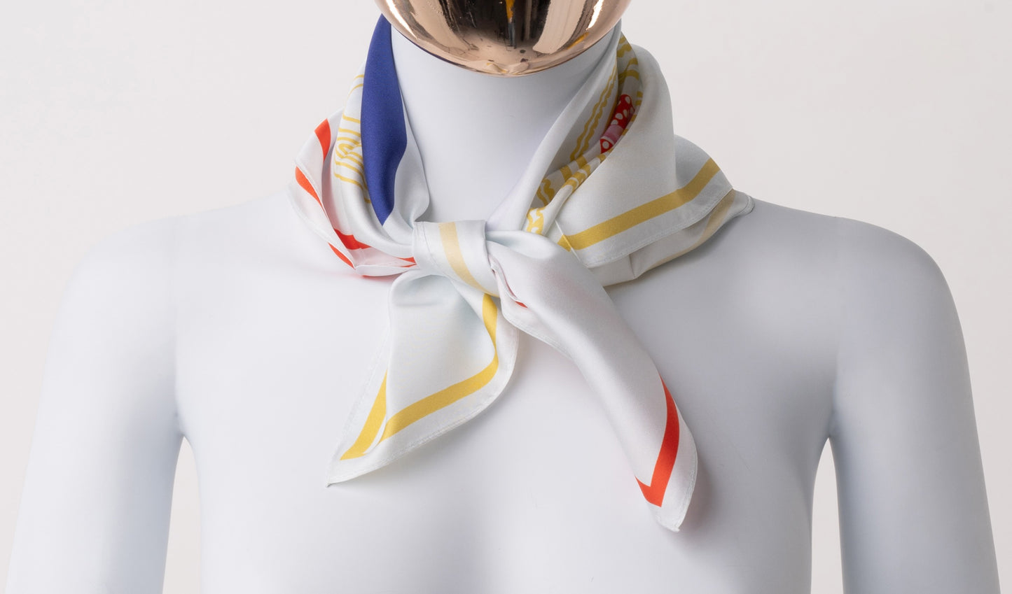 Foulard blanc satin de soie- Logo floral